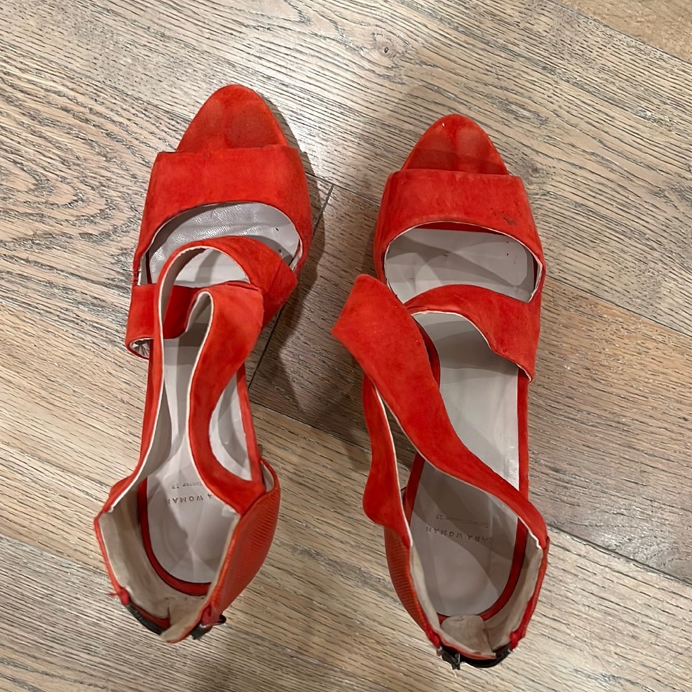 Zara Woman red suede and leather strappy sandals - size 37